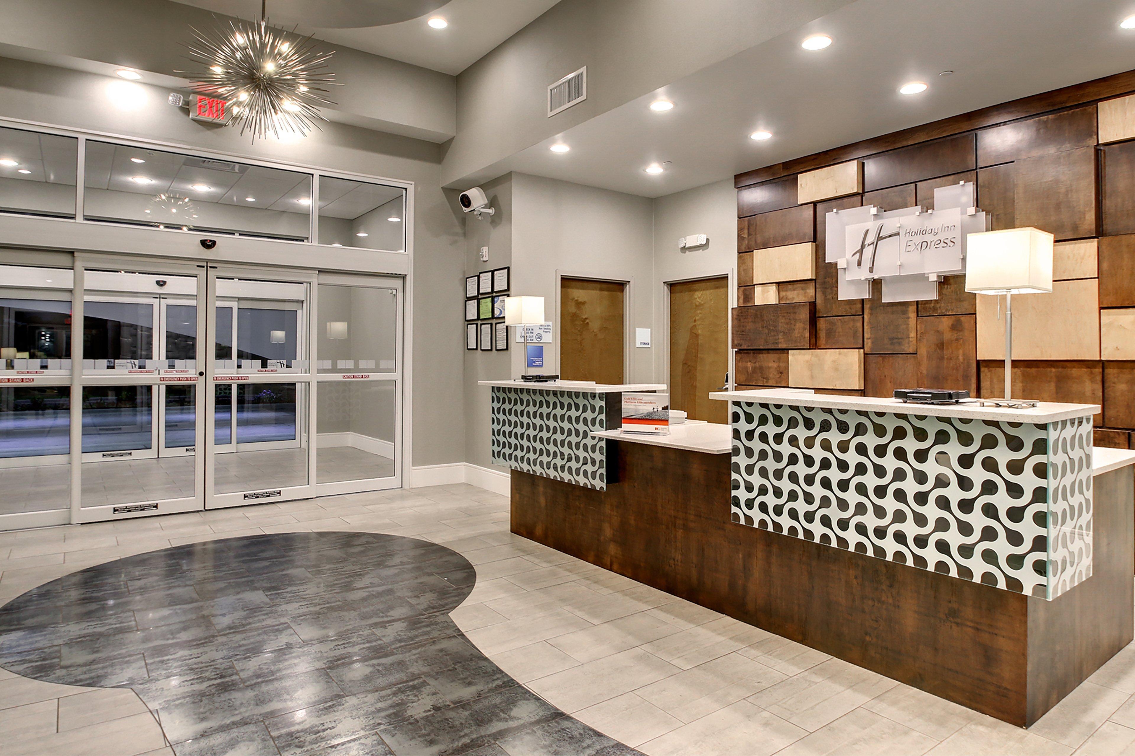 Holiday Inn Express & Suites Albany Exterior foto